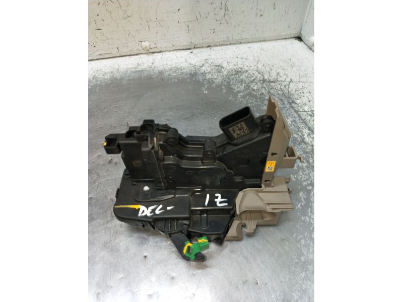 Recambio de motor cierre centralizado delantero izquierdo para kia ceed business referencia OEM IAM 21091581310J7010  22 5P