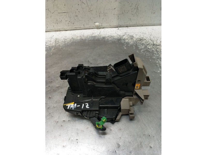 Recambio de motor cierre centralizado trasero izquierdo para kia ceed business referencia OEM IAM 21091081410J7000  22 5P