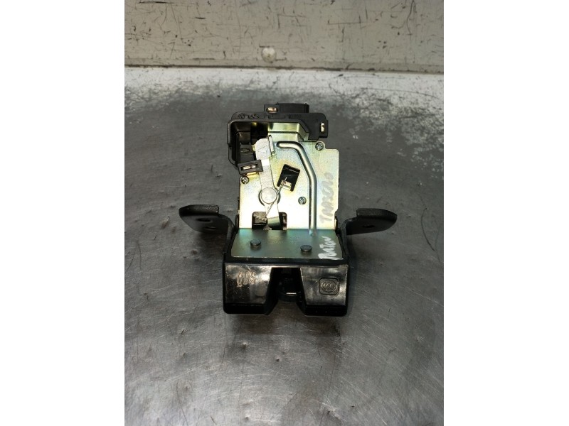 Recambio de motor cierre centralizado porton para kia ceed business referencia OEM IAM 1392100010  22 5P