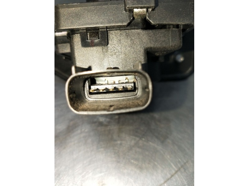 Recambio de motor cierre centralizado porton para kia ceed business referencia OEM IAM 1392100010  22 5P