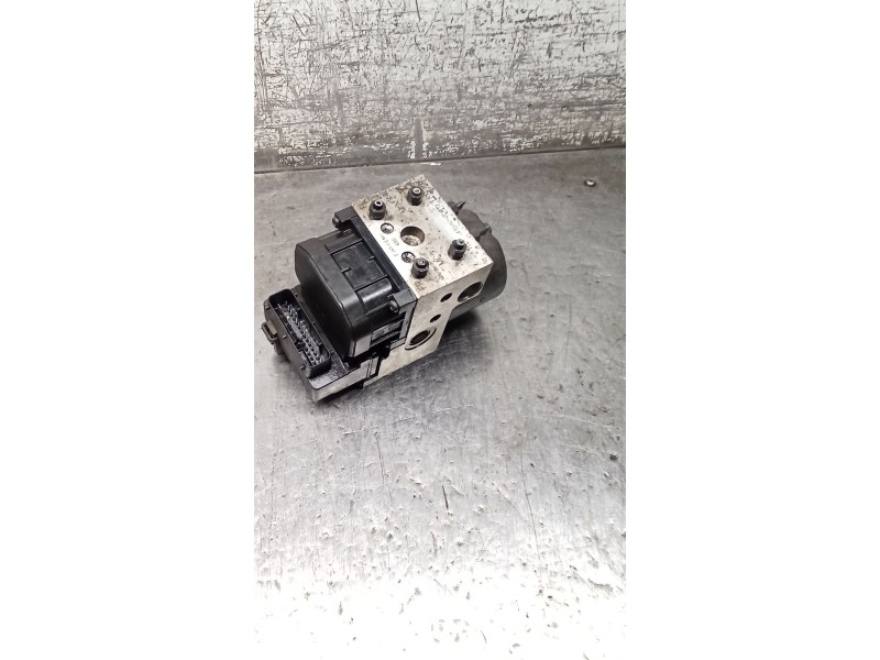 Recambio de abs para toyota yaris (ncp1/nlp1/scp1) 1.4 turbodiesel cat referencia OEM IAM 0273004994 0265218661 445100D012