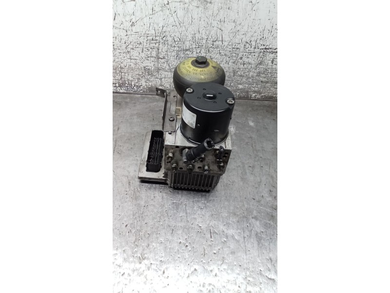 Recambio de abs para mercedes-benz clase e (w211) berlina e 320 cdi (211.026) referencia OEM IAM 0265960026 A0054317912 02652500