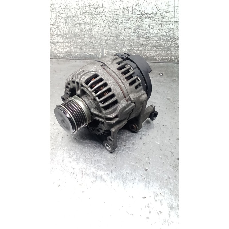 Recambio de alternador para seat cordoba (6l2) 1.9 tdi referencia OEM IAM 038903023L 0124325001 90A
