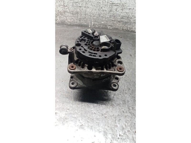 Recambio de alternador para seat cordoba (6l2) 1.9 tdi referencia OEM IAM 038903023L 0124325001 90A