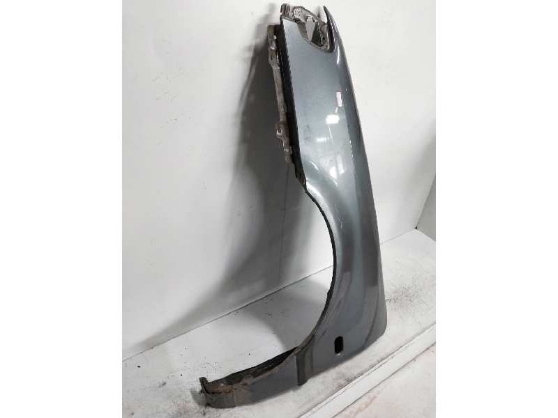 Recambio de aleta delantera izquierda para volkswagen passat berlina (312) referencia OEM IAM   