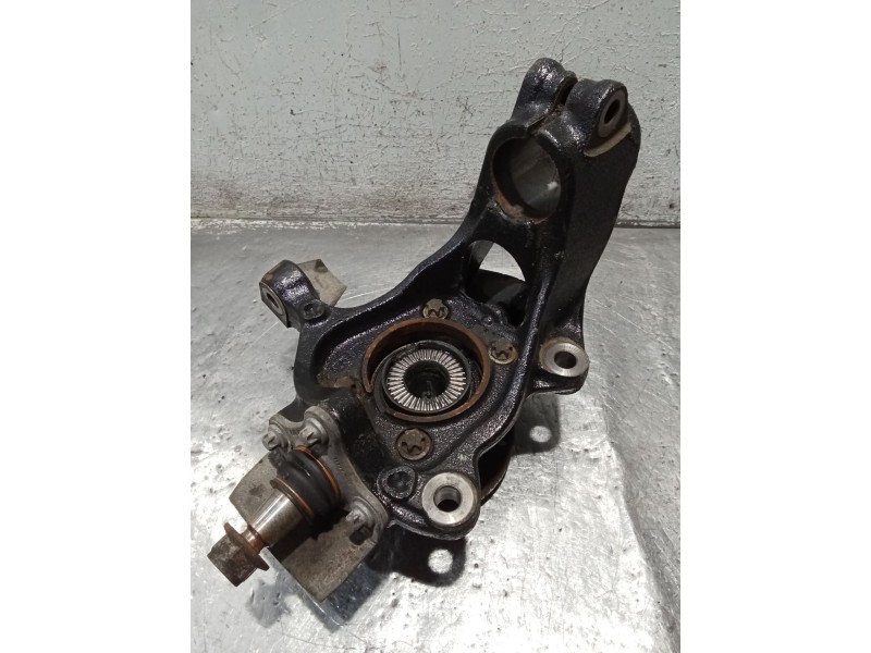 Recambio de mangueta delantera izquierda para mercedes-benz sprinter iii furgón fwd referencia OEM IAM   22