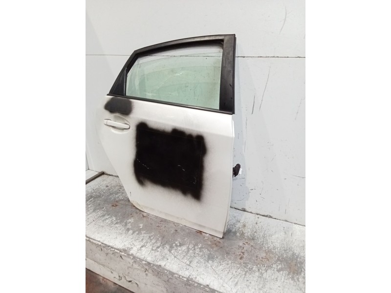 Recambio de puerta trasera derecha para toyota prius (nhw30) eco referencia OEM IAM   5P 09
