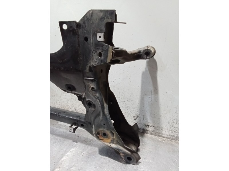 Recambio de puente delantero para mercedes-benz sprinter iii furgón fwd referencia OEM IAM A22034FS0947 CUNA 22