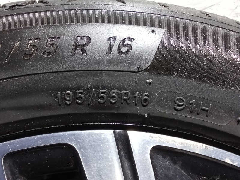 Recambio de juego llantas para peugeot 208 (p2) referencia OEM IAM 195/55 R16 91H  