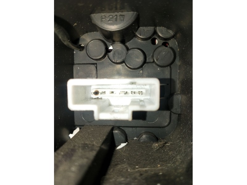 Recambio de piloto trasero derecho para peugeot 206 sw (2e/k) 1.4 referencia OEM IAM   02