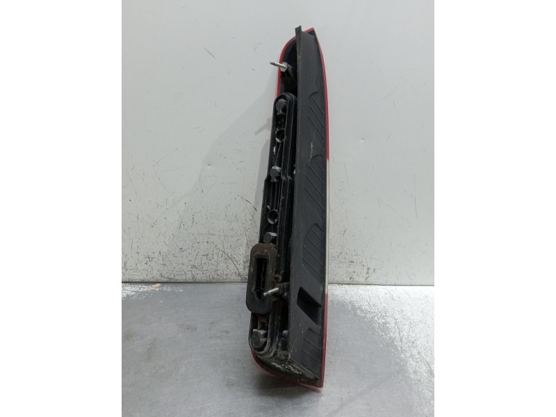 Recambio de piloto trasero derecho para ford c-max (dm2) 1.6 referencia OEM IAM   