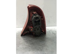 Recambio de piloto trasero izquierdo para renault clio ii (bb_, cb_) 1.9 dti (b/cb0u) referencia OEM IAM   98 2