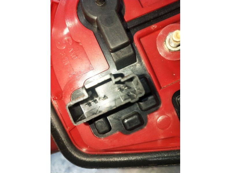 Recambio de piloto trasero derecho para peugeot 206 hatchback (2a/c) 1.4 i referencia OEM IAM   