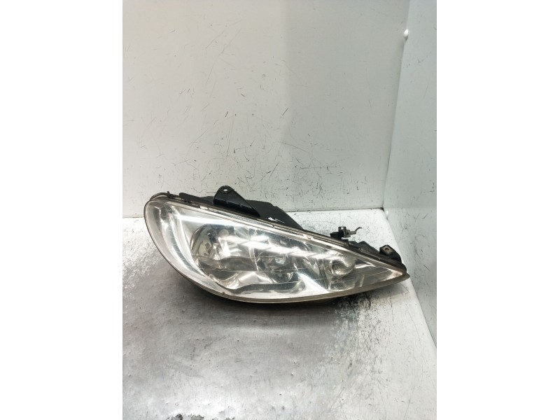 Recambio de faro derecho para peugeot 206 sw (2e/k) 1.4 referencia OEM IAM 9628666780 89001770 02