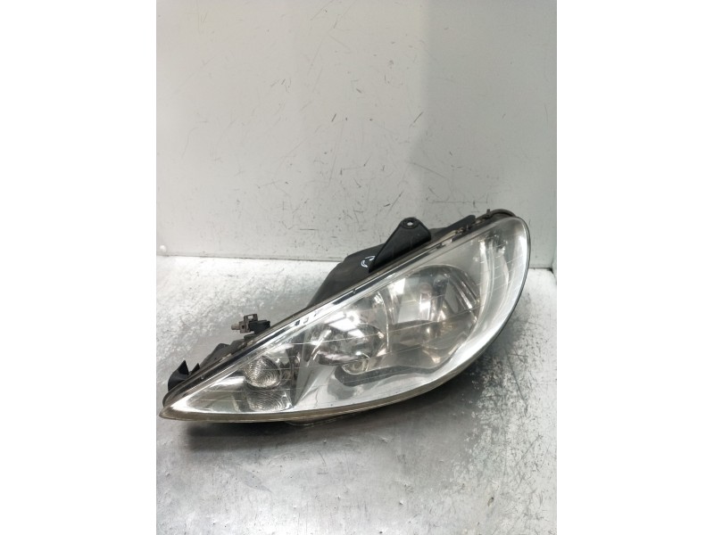 Recambio de faro izquierdo para peugeot 206 sw (2e/k) 1.4 referencia OEM IAM 962866880 89001771 02