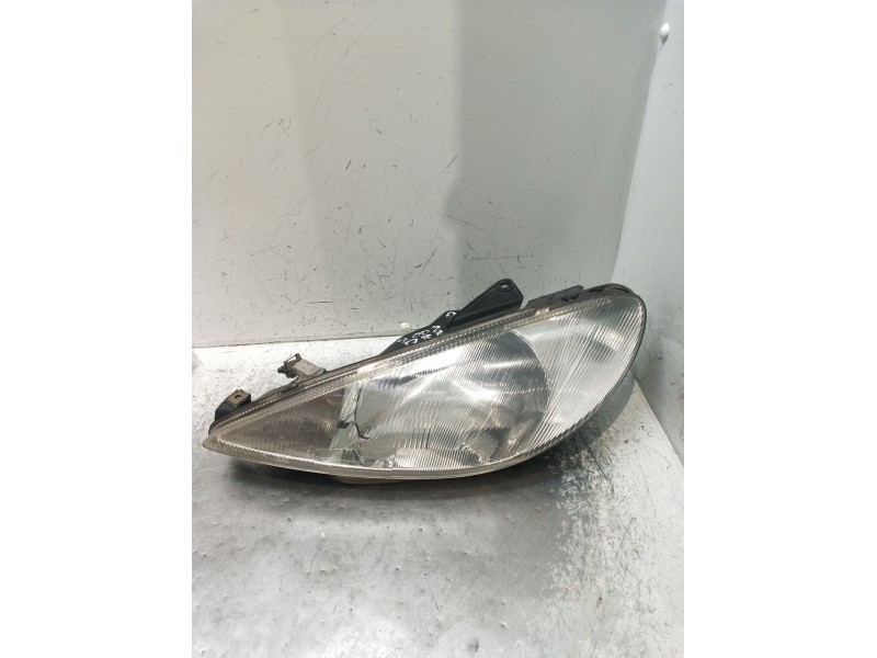 Recambio de faro derecho para peugeot 206 hatchback (2a/c) 1.9 d referencia OEM IAM 9640559580 89005132 