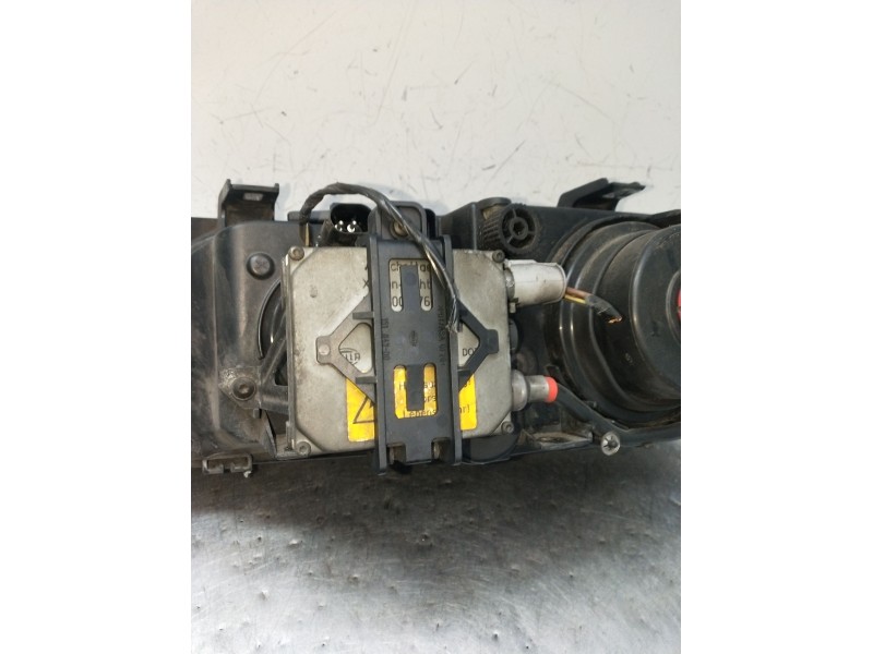 Recambio de faro derecho para bmw 5 (e39) 530 d referencia OEM IAM 9ES15008000 XENON 00