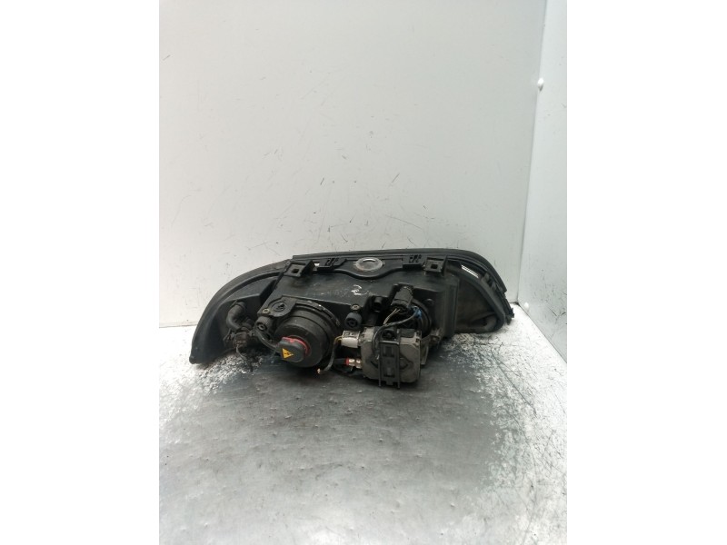 Recambio de faro izquierdo para bmw 5 (e39) 530 d referencia OEM IAM 9ES15007900 XENON 00