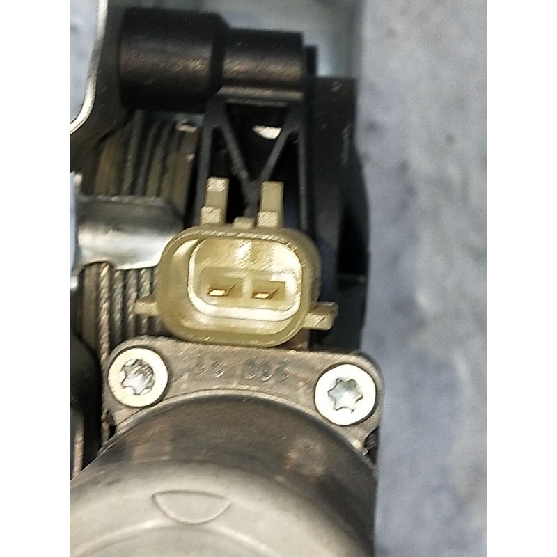 Recambio de elevalunas delantero derecho para mercedes-benz sprinter iii furgón fwd referencia OEM IAM A9107201100 ZGS005 22 5P