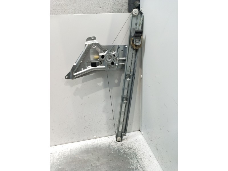 Recambio de elevalunas delantero izquierdo para mercedes-benz sprinter iii furgón fwd referencia OEM IAM A9107201000 ZGS005 22 5