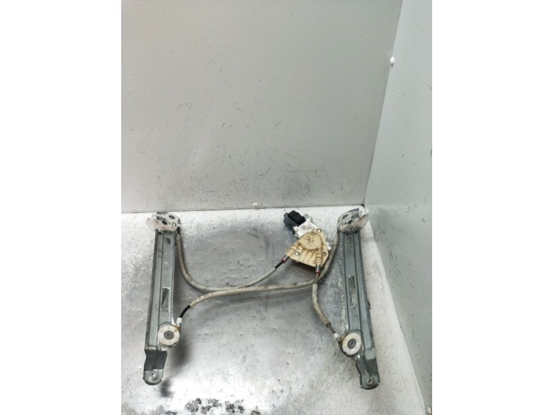 Recambio de elevalunas delantero derecho para dodge caliber s referencia OEM IAM 05074798AA S4528606 06 5P