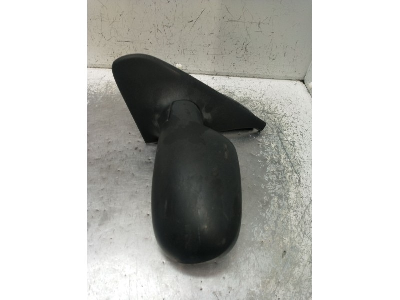 Recambio de retrovisor izquierdo para renault clio ii (bb_, cb_) 1.9 dti (b/cb0u) referencia OEM IAM  MANUAL 98