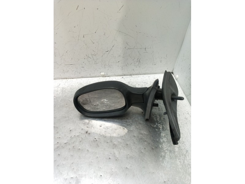 Recambio de retrovisor izquierdo para renault clio ii (bb_, cb_) 1.9 dti (b/cb0u) referencia OEM IAM  MANUAL 98