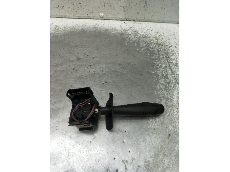 Recambio de mando luces para renault clio ii (bb_, cb_) 1.9 dti (b/cb0u) referencia OEM IAM 37008A E1025 98