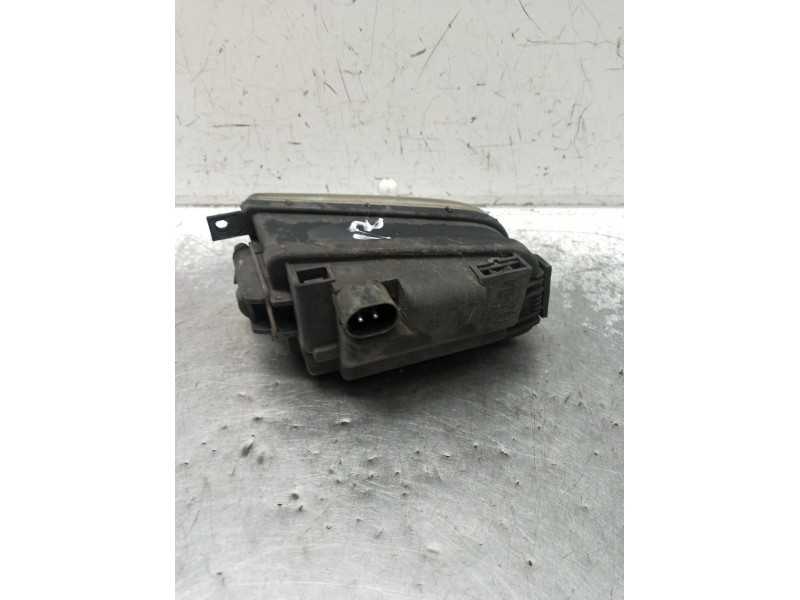 Recambio de faro antiniebla izquierdo para bmw 5 (e39) 530 d referencia OEM IAM   00