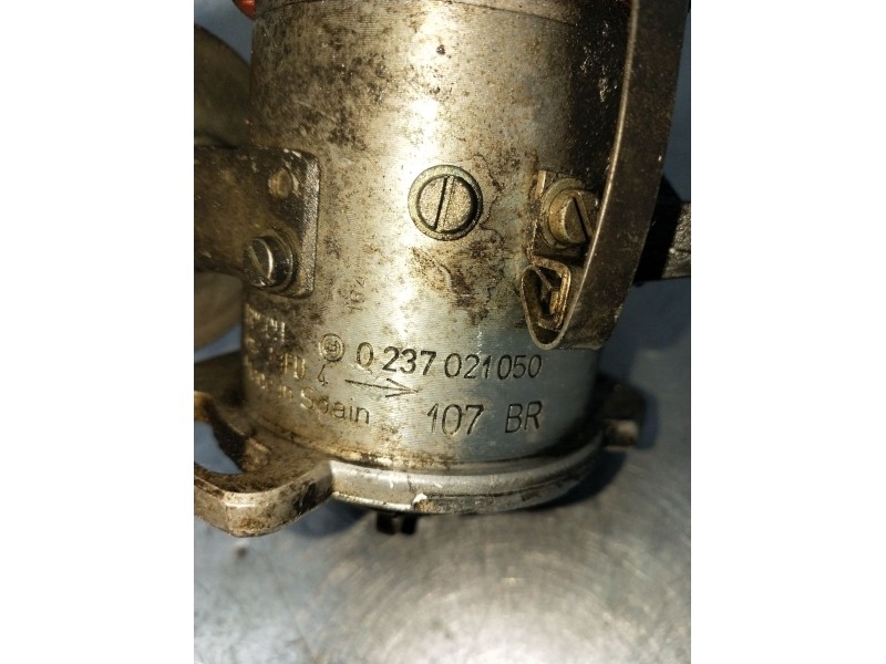 Recambio de delco para seat malaga gl referencia OEM IAM 0237021050  