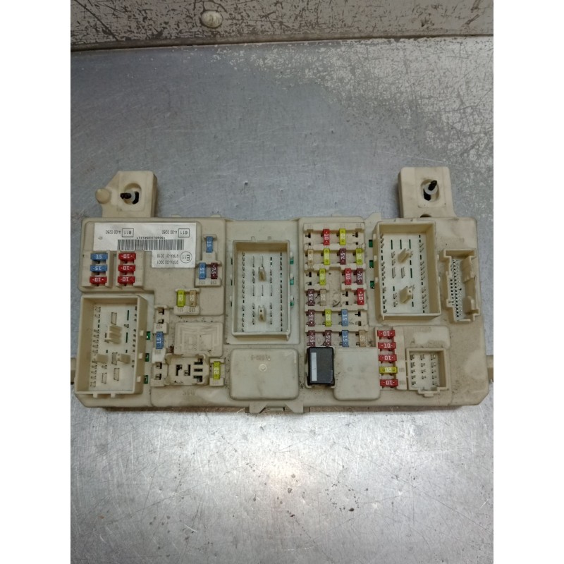 Recambio de caja reles / fusibles para ford c-max (dm2) 1.6 referencia OEM IAM 7L31734070530 7M5T14014AAD 7M5T14A073FB 