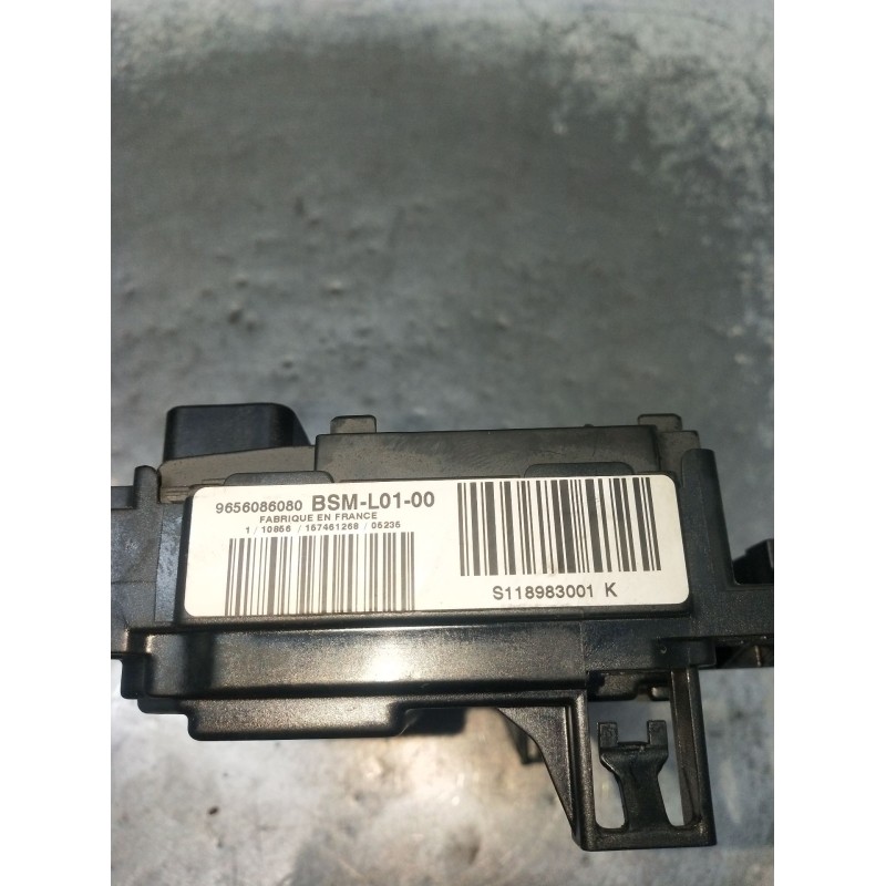 Recambio de caja reles / fusibles para peugeot 407 (6d_) 2.0 hdi 135 (6drhrh, 6drhre, 6drhrg, 6drhrj) referencia OEM IAM 9656086