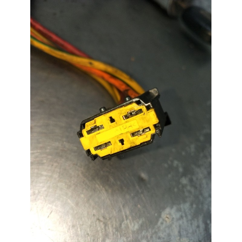 Recambio de conmutador de arranque para renault clio ii (bb_, cb_) 1.9 dti (b/cb0u) referencia OEM IAM   98