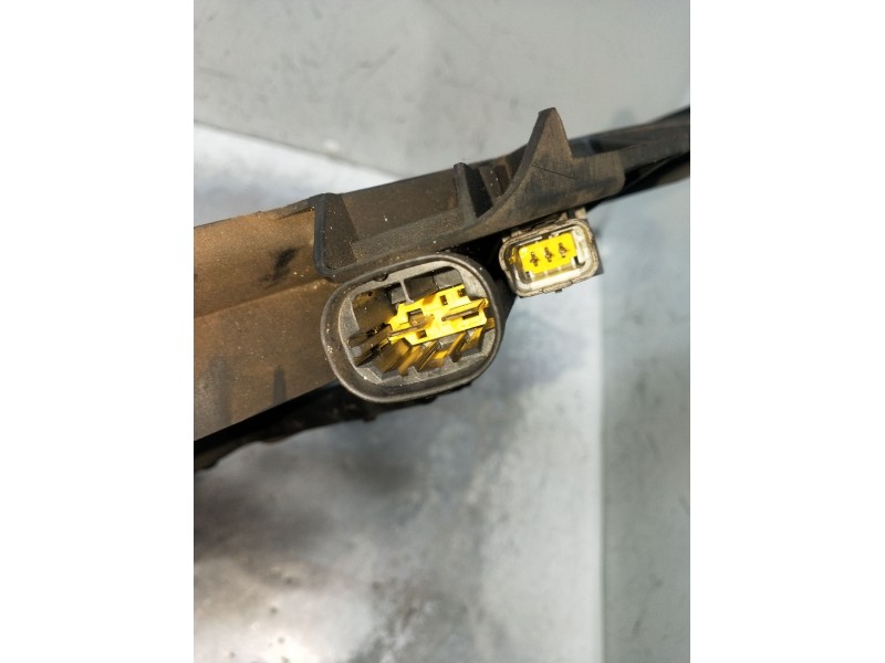 Recambio de electroventilador para citroën c3 pluriel 1.4 referencia OEM IAM 9638739780 1831461000 02