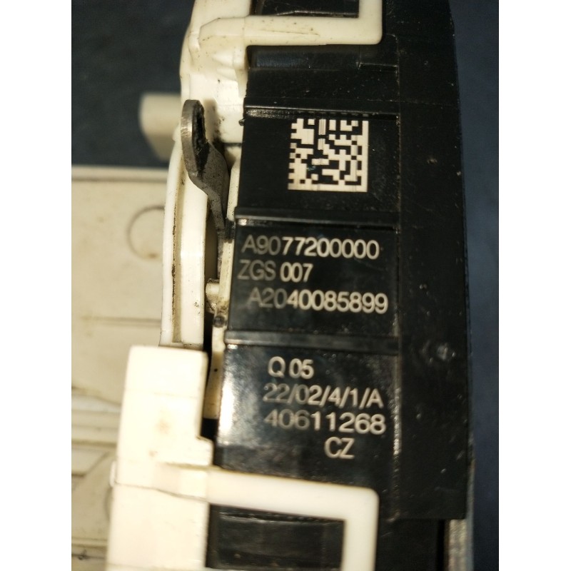 Recambio de motor cierre centralizado delantero izquierdo para mercedes-benz sprinter iii furgón fwd referencia OEM IAM A9077200