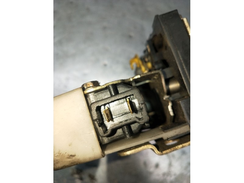 Recambio de motor cierre centralizado trasero izquierdo para renault clio ii (bb_, cb_) 1.9 dti (b/cb0u) referencia OEM IAM   98