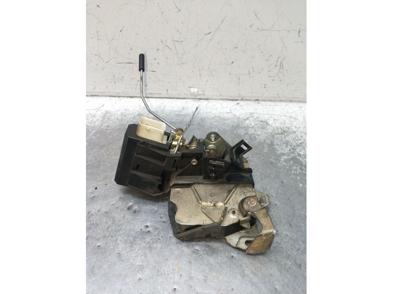 Recambio de motor cierre centralizado trasero derecho para bmw 5 (e39) 530 d referencia OEM IAM  4P 00