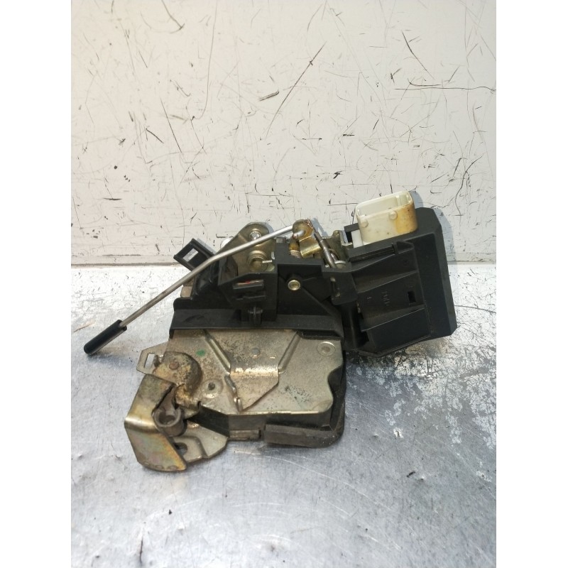 Recambio de motor cierre centralizado trasero izquierdo para bmw 5 (e39) 530 d referencia OEM IAM  4P 00