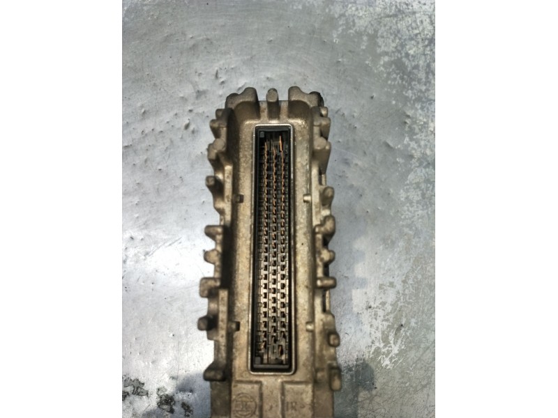 Recambio de centralita motor uce para renault clio ii (bb_, cb_) 1.9 dti (b/cb0u) referencia OEM IAM 0281001878 8200059887 28SA4