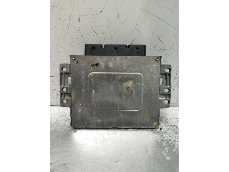 Recambio de centralita motor uce para citroën c3 pluriel 1.4 referencia OEM IAM 9649903680 9642222380 02