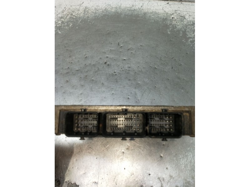 Recambio de centralita motor uce para citroën c3 pluriel 1.4 referencia OEM IAM 9649903680 9642222380 02