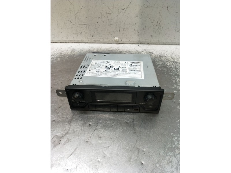 Recambio de sistema audio / radio cd para mercedes-benz sprinter iii furgón fwd referencia OEM IAM A90782003019107 ZGS001Q001 22
