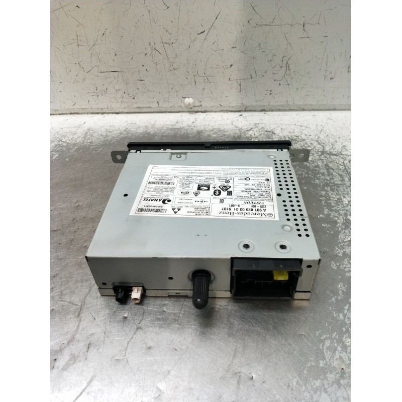 Recambio de sistema audio / radio cd para mercedes-benz sprinter iii furgón fwd referencia OEM IAM A90782003019107 ZGS001Q001 22