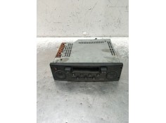 Recambio de sistema audio / radio cd para renault clio ii (bb_, cb_) 1.9 dti (b/cb0u) referencia OEM IAM 8200029539 8200029539TU