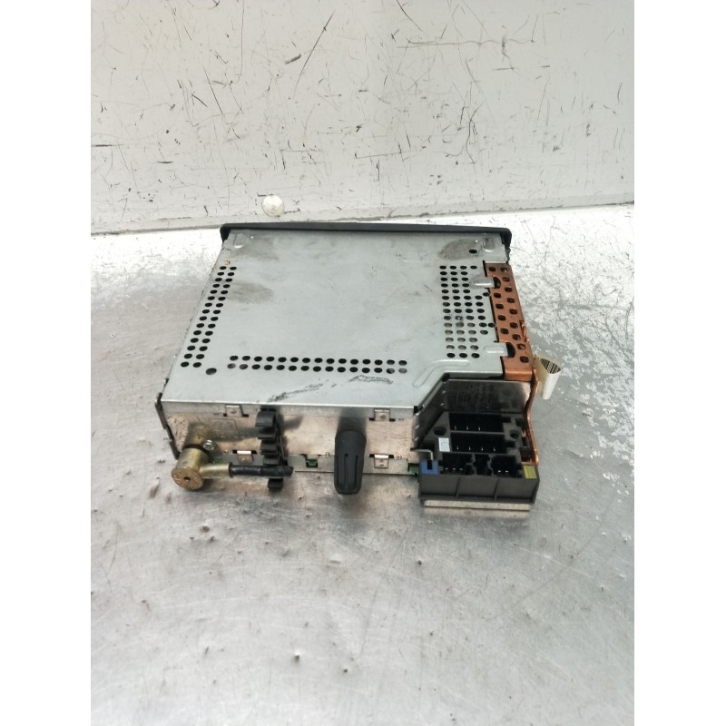 Recambio de sistema audio / radio cd para renault clio ii (bb_, cb_) 1.9 dti (b/cb0u) referencia OEM IAM 8200029539 8200029539TU
