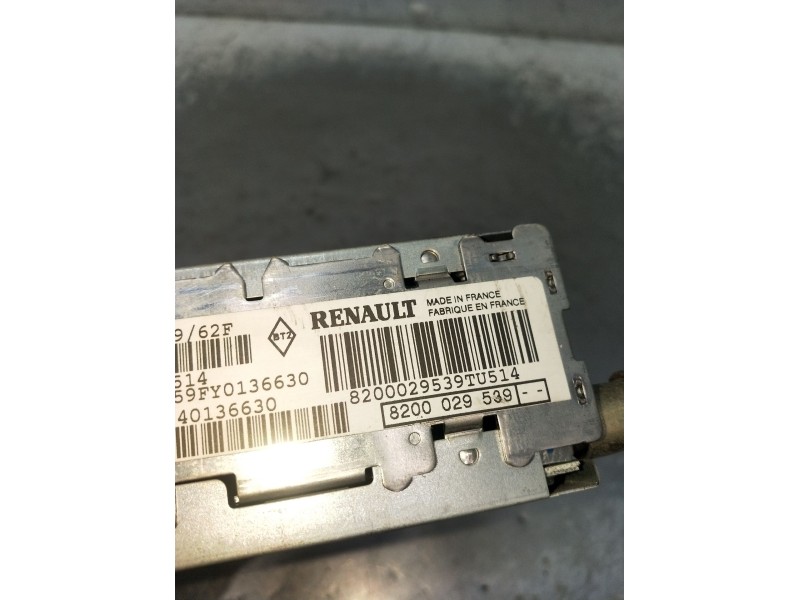 Recambio de sistema audio / radio cd para renault clio ii (bb_, cb_) 1.9 dti (b/cb0u) referencia OEM IAM 8200029539 8200029539TU