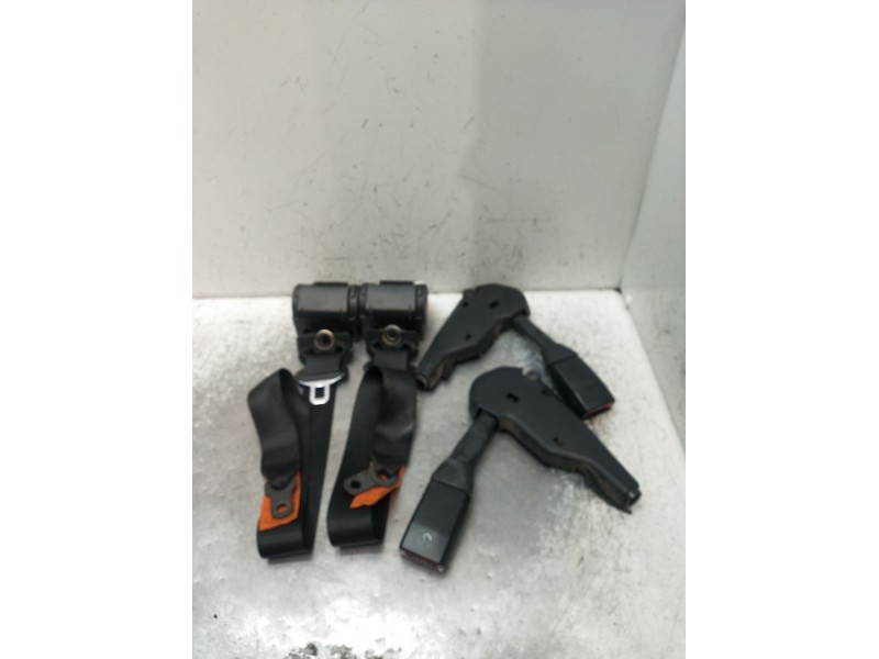 Recambio de juego cinturones delantero para bmw 5 (e39) 530 d referencia OEM IAM   00 4P