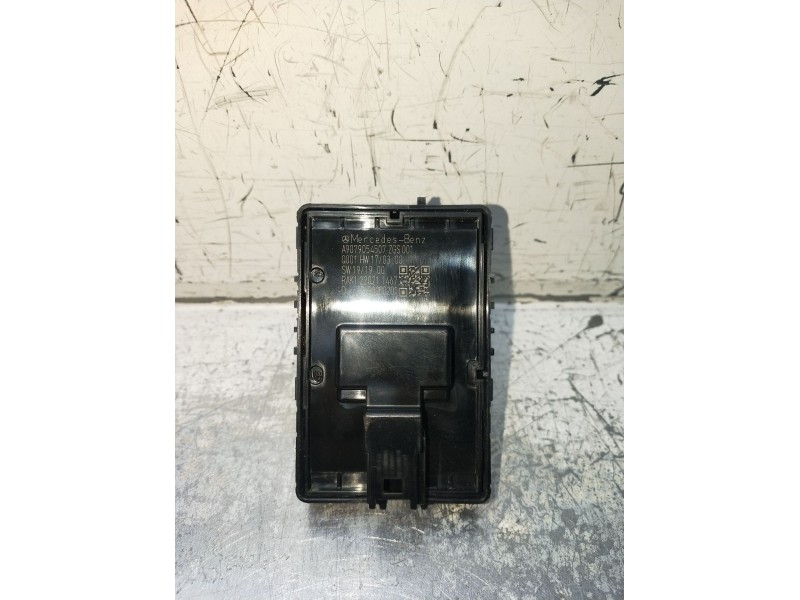 Recambio de mando elevalunas delantero izquierdo para mercedes-benz sprinter iii furgón fwd referencia OEM IAM A9079054507  5P 2