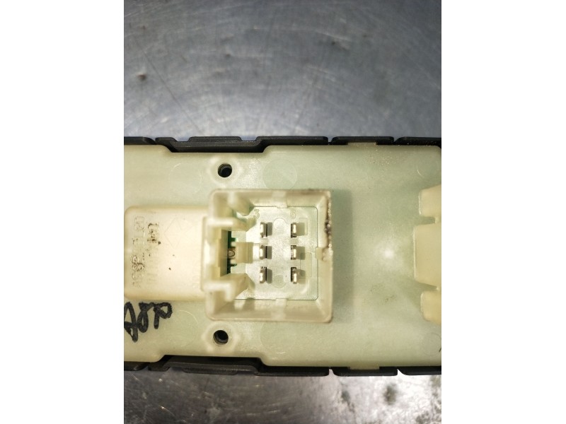 Recambio de mando elevalunas delantero izquierdo para dodge caliber s referencia OEM IAM 56040691AD 5P 06