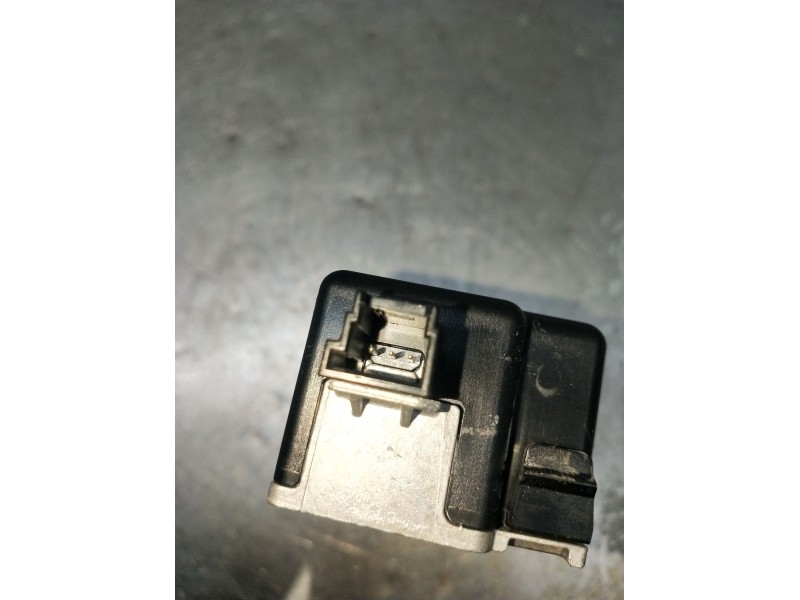 Recambio de antirrobo para mercedes-benz sprinter iii furgón fwd referencia OEM IAM A099900401 003006 22